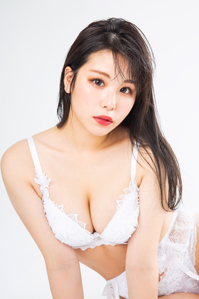 亜紗倉 しづかプロフィール写真4